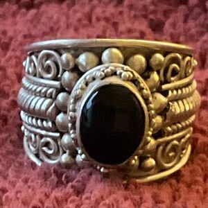Elegant Silver and Black Women's Ring